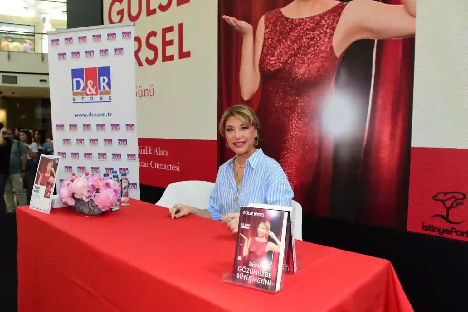Gülse Birsel D&R İmza Günü (7)