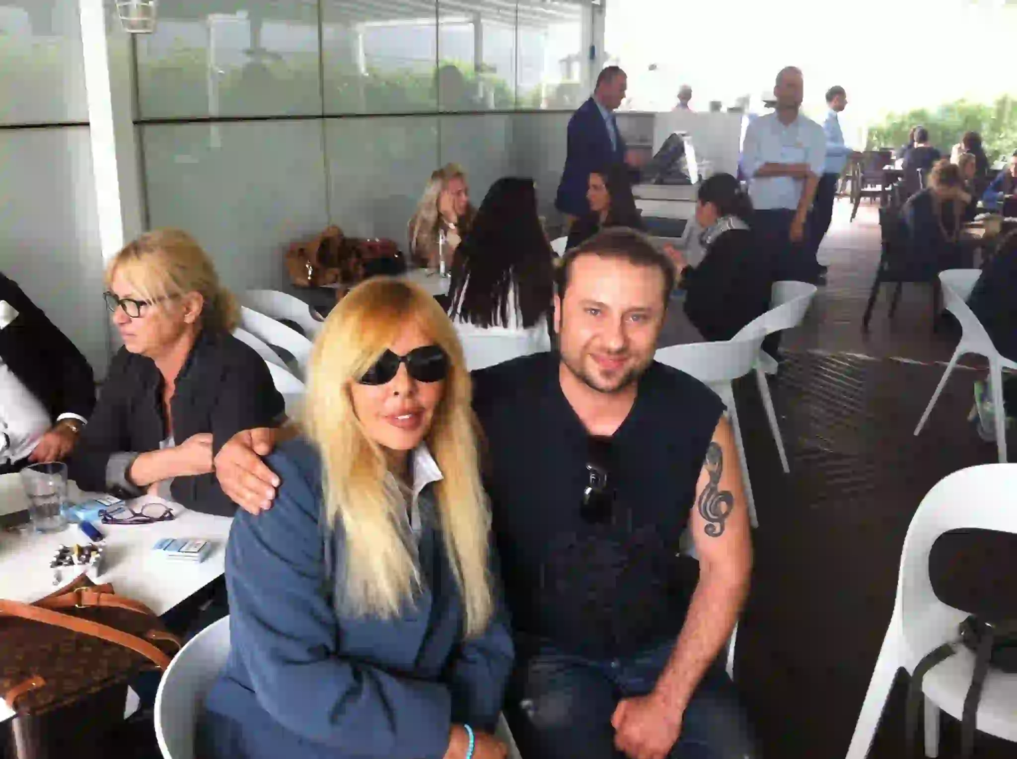 Onur Akay -Ahu Tuğba 