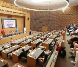 Küçükçekmece Belediyesi Gençlik Çalıştayı Düzenledi