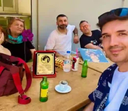 Tüdanya ile fotoğraf çektirdi kalp krizi geçirdi!