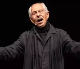 Genco Erkal yaşamını yitirdi