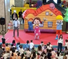 Niloya ve Arkadaşları Antalya’ya Geliyor