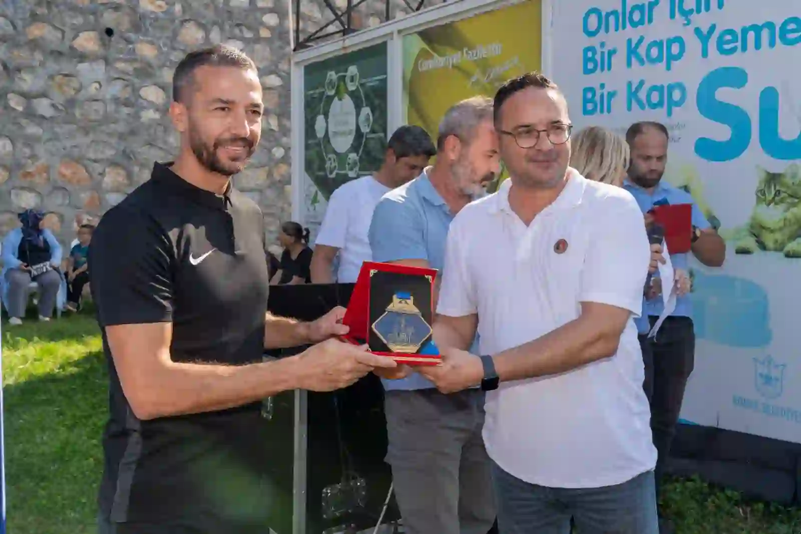 Mahallede Eğlence Var02