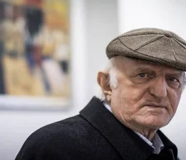 Ressam Mustafa Ayaz toprağa verildi