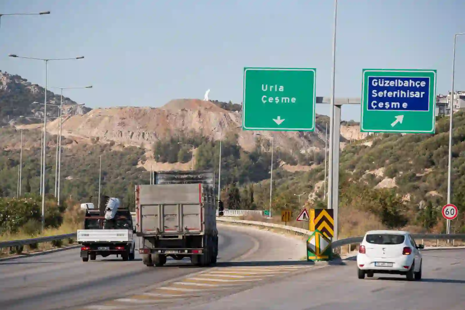 Atatürk silueti güçlendirildi02