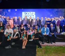 Ezber Bozan Tasarımcılar ödüllerine kavuştu
