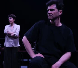 İBB Şehir Tiyatroları İkinci Perdenin Başı’nı sergiliyor