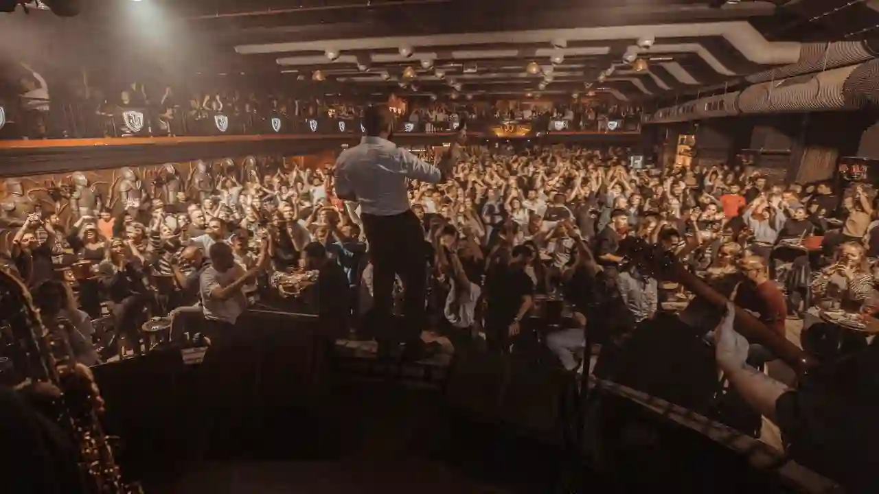 Berkay, Bursa Jolly Joker’deydi!