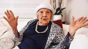 Öldüğünden (17 Kasım 2024) bu yana bazı çevrelerce Muazzez İlmiye