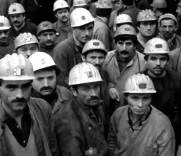 Ali Öz’ün fotoğraf arşivi Salt Araştırma’da!