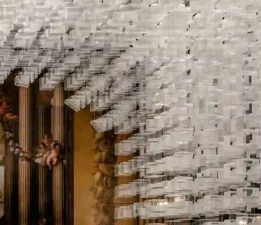 Melek Zeynep Bulut’a Paris’ten “Sanat ve Tasarım Kürasyonunda Mükemmeliyet” Ödülü