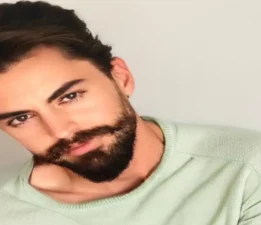 Çok Yönlü Yazar, Tiyatro Oyuncusu ve Yönetmen Doğancan Pınar ile Söyleşi