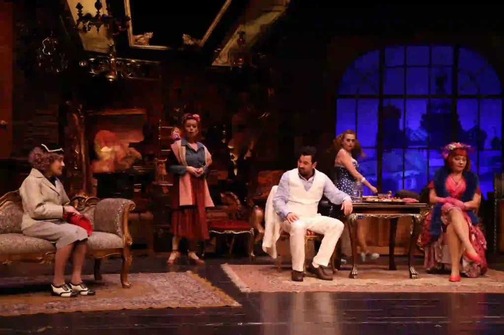 Gidiş Dönüş Moskova (Retro) (2)