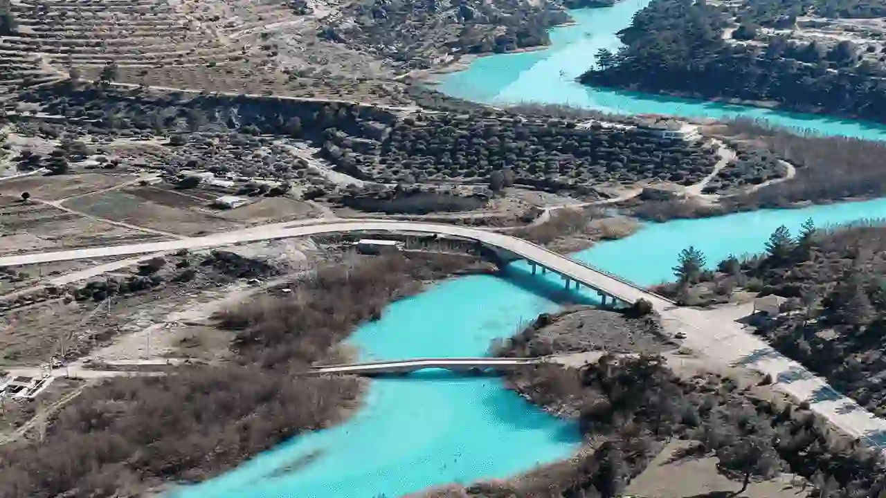 Turkuaz rengiyle bir tabiat harikası: Göksu Nehri