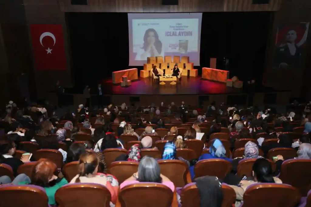 İclal Aydın Söyleşi 2