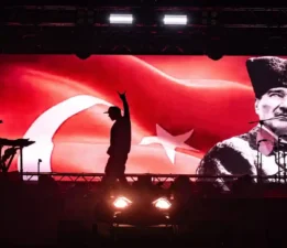 maNga, Erdek’te 19 Mayıs Coşkusunu Taçlandırdı!