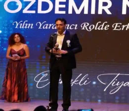 Özdemir Nutku Tiyatro Ödülleri sahiplerini buldu