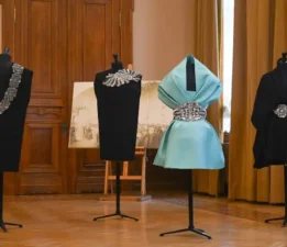 Dice Kayek’in dört “Topkapı” elbisesi St. Petersburg Hermitage Müzesi’nde !