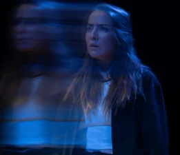 Büke Erkoç tek kişilik oyunu İskoçya Edinburgh Fringe Festivali’ndeydi