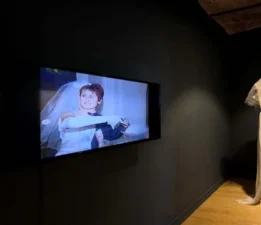 Sabire Susuz’un “İlkel Çorba” sergisi  25 Ekim’e dek Labirent Sanat’ta!