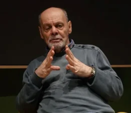 Burçak Evren Sanat Hayatı’nda