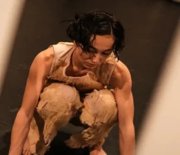 “Eski Tören İçin Yeni Cilt” Performansı Arter’de!