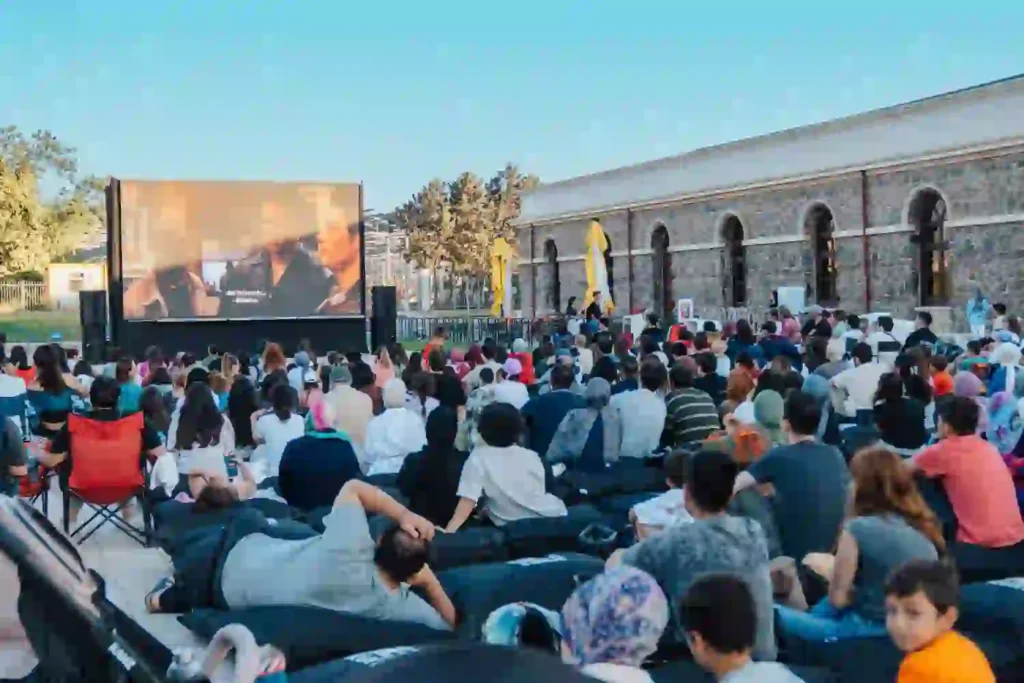 Sinema Aksamlari (3)