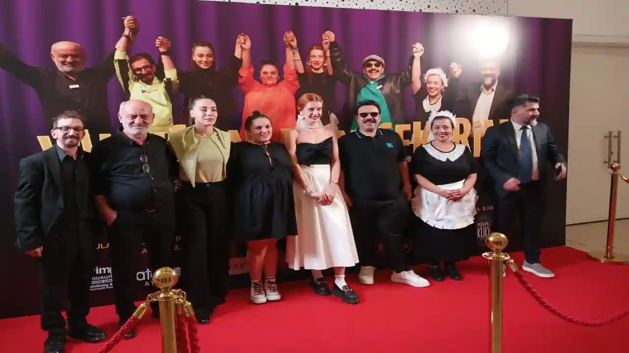 Okan Karacan’ın “Yanlış Anladın Şekerim”i ilkgösterimini yaptı