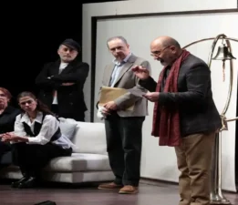 Bir Halk Düşmanı Oyunu Tuzla’da!