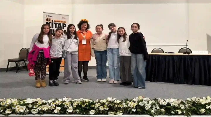 İnci Yılmaz Şimşek TÜYAP Çocuk Kitaplarının İçinden Konuştu