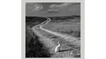 Kral Ravi’den: “Dikenli Yollar”