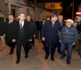 Cemil Tugay iftardan sahura halkın arasında