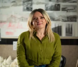 Filiz Piyale Onat’ın “Omorika” Sergisi Decollage Art Space’te