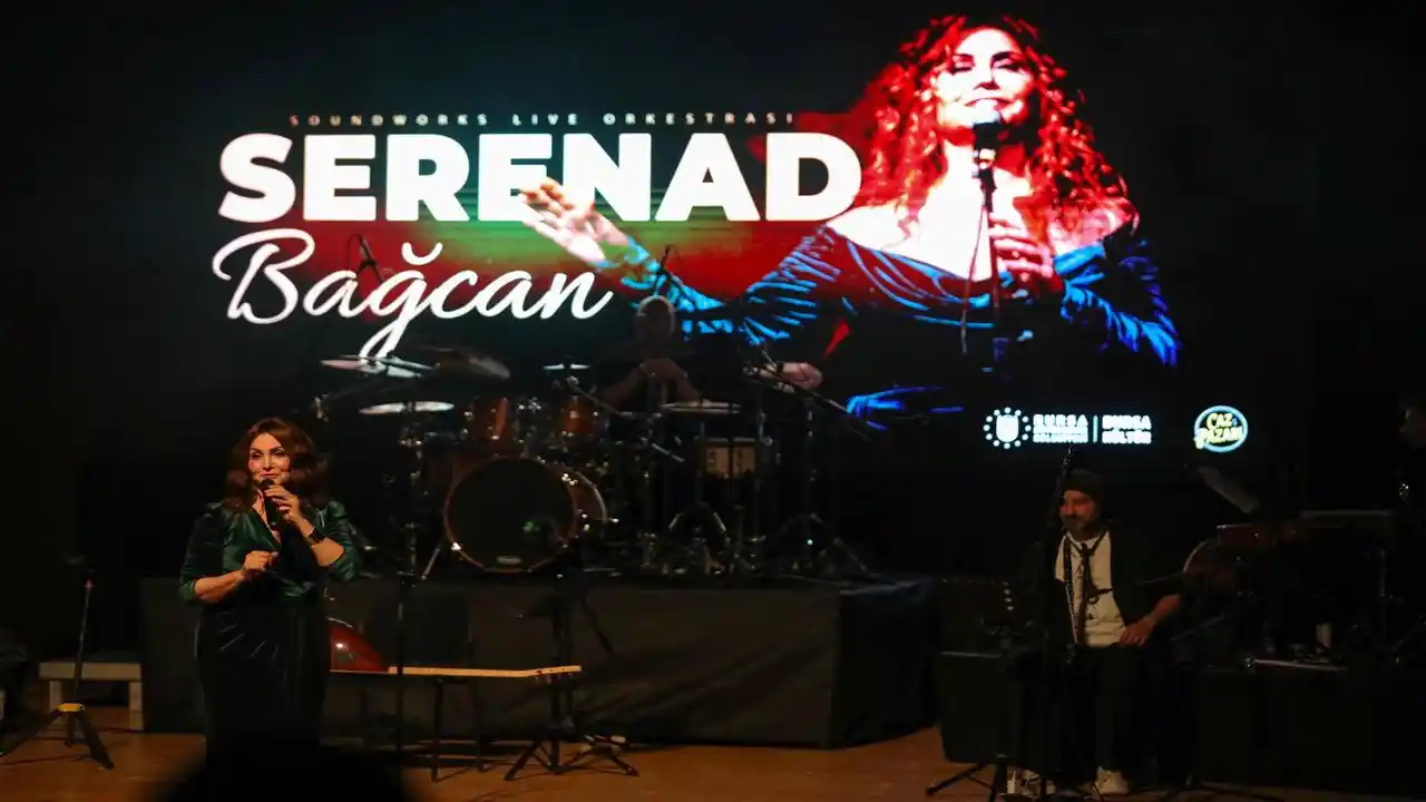 Serenad Bağcan Bursalıları Hayran Bıraktı!