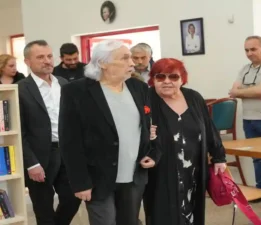 Müjdat Gezen Eskişehir’de Adının Verildiği Sahneyi Ziyaret Etti!