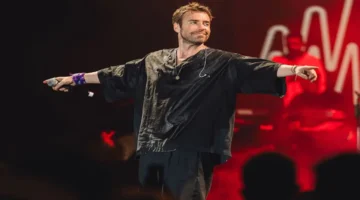 Murat Dalkılıç’tan yalın kılıç konser maratonu