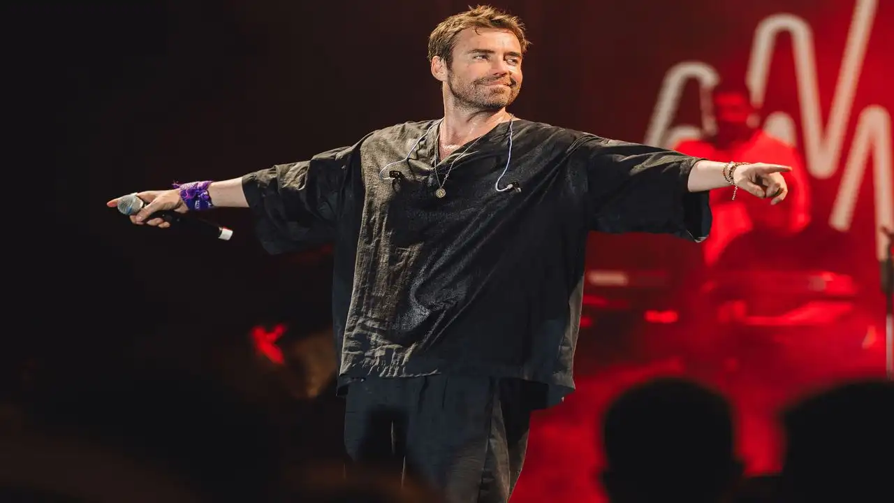 Murat Dalkılıç’tan yalın kılıç konser maratonu