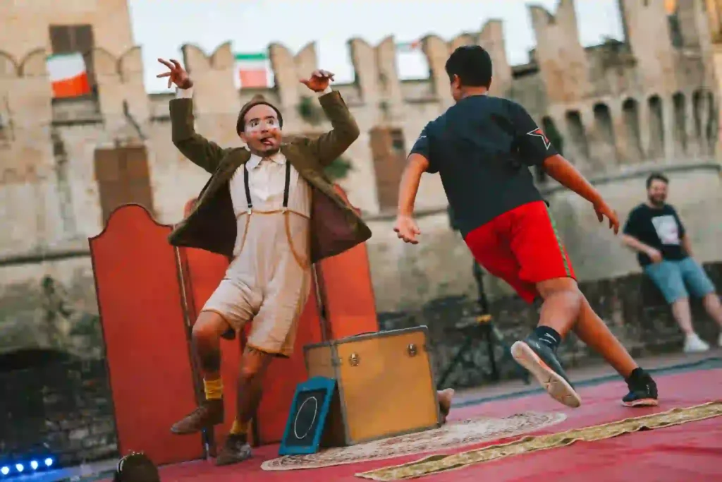 17. Uluslararasi Cocuk, Genclik ve Kukla Tiyatrolari Festivali (2)