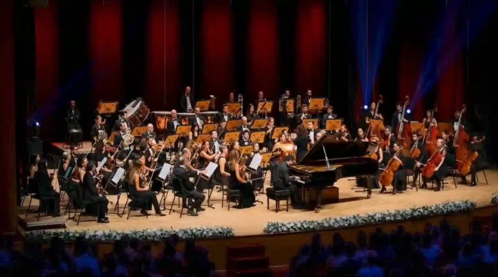 CRR Senfoni Orkestrası’nın son konseri Beylikdüzü’nde!