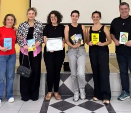 Eğitimci Yazar İnci Yılmaz Şimşek Kariyer Günlerinde Öğrencilerle Bir Araya Geldi