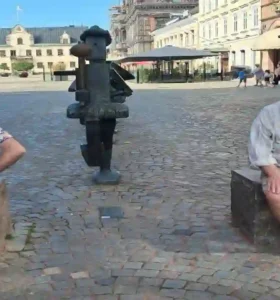 Kazan İle Kepçeyiz