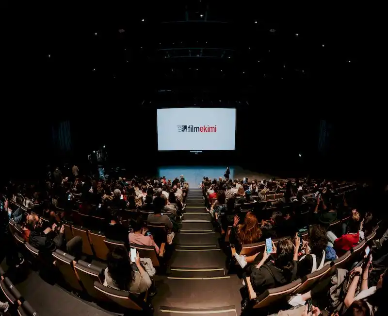 İstanbul Kültür Sanat Vakfı (İKSV) ve Paribu sponsorluğunda düzenlenen Filmekimi,