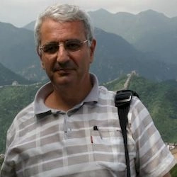 Hüseyin Haydar yazar fotoğrafı